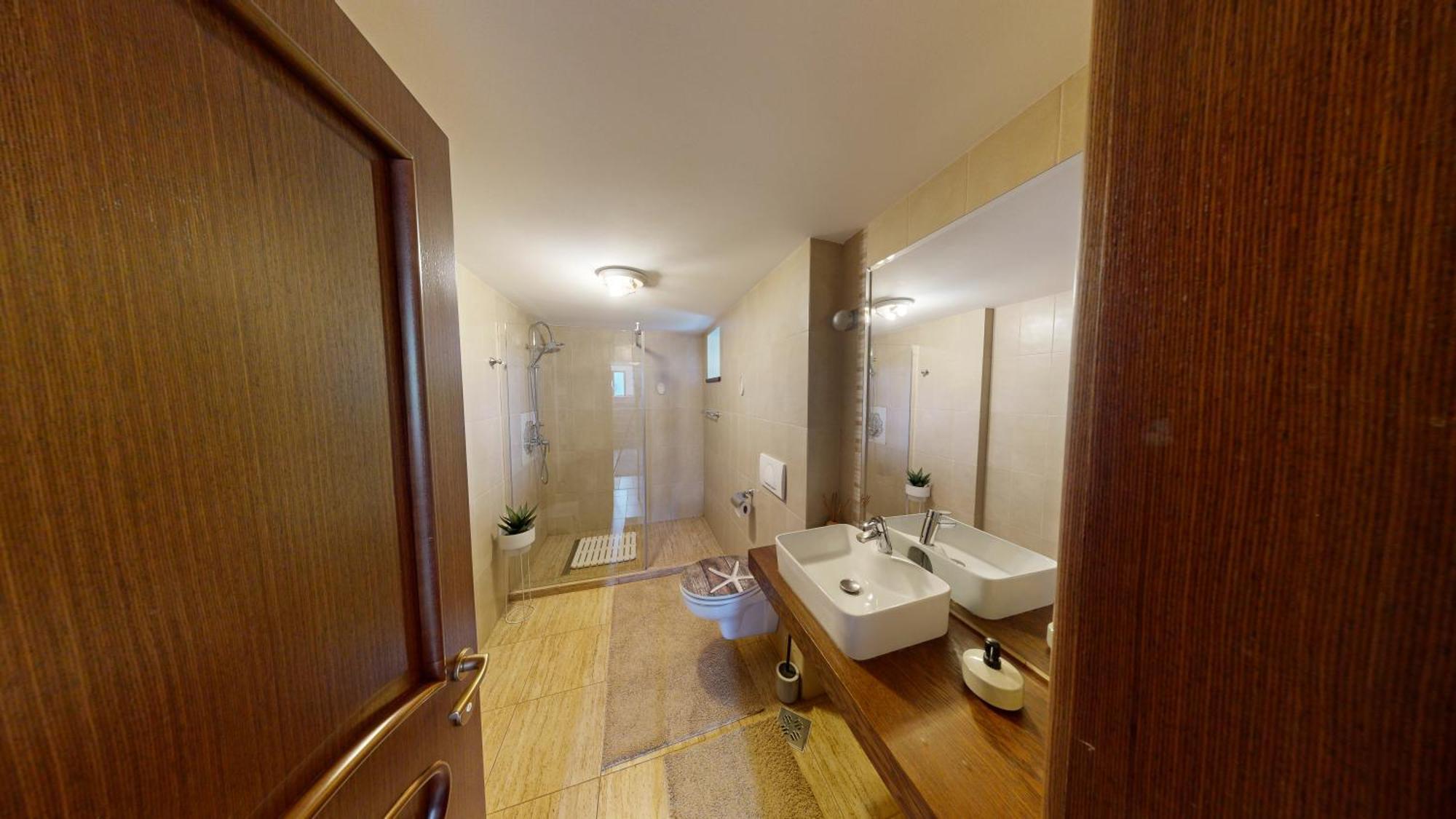 Janine Garden Hotel Brasov Exterior photo