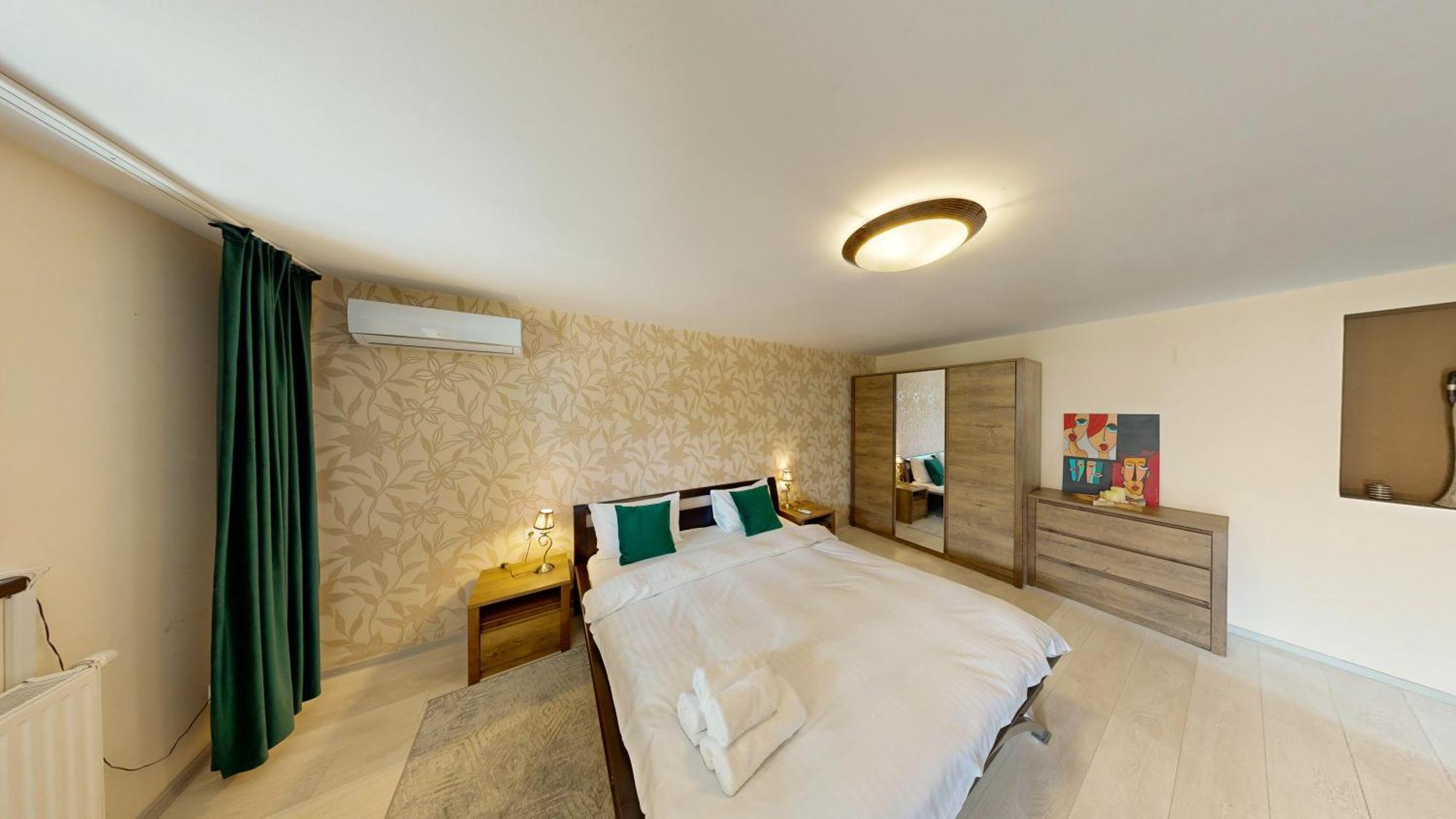 Janine Garden Hotel Brasov Exterior photo